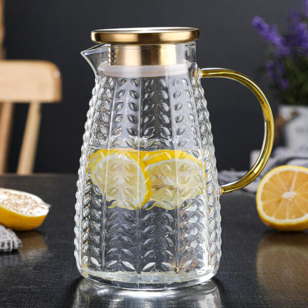 amber light luxury style borosilicate glass pitcher with lid for hot/cold water (复制)