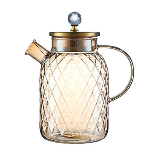 rhombus pattern glass pitcher with diamond lid